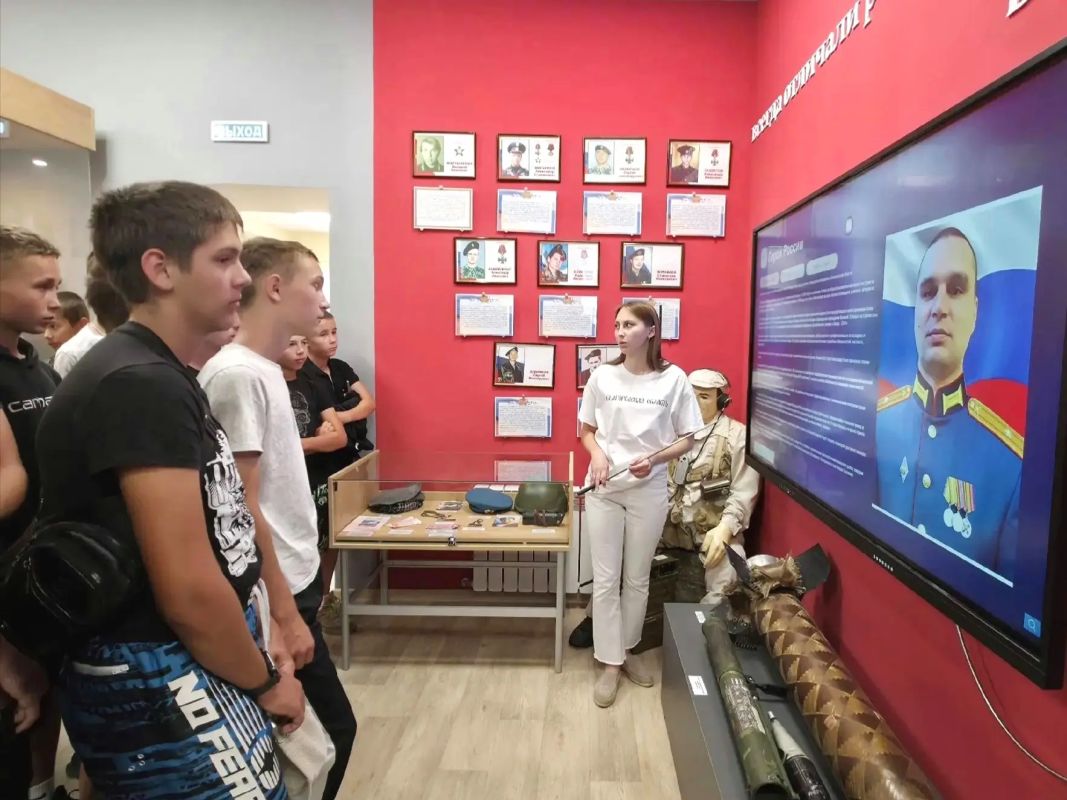 В рамках федеральной программы «Регион для молодых» в нашем округе прошли увлекательные экскурсии В рамках федеральной программы «Регион для молодых» в нашем округе прошли увлекательные экскурсии
