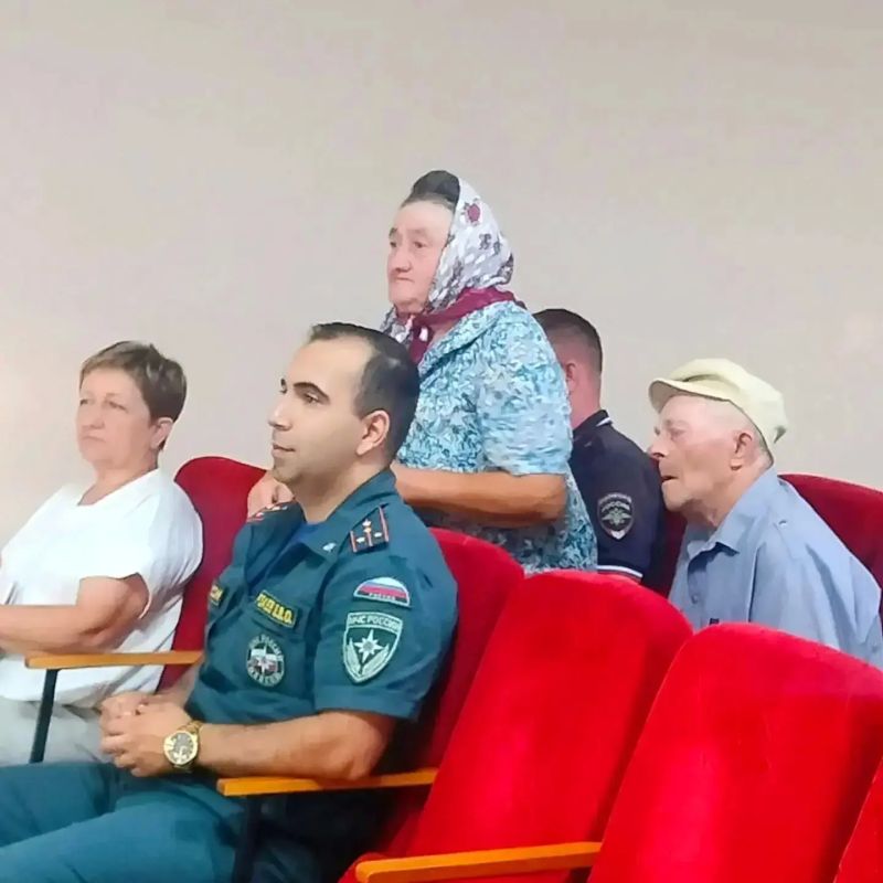 Андрей Миськов: Сегодняшний вечер прошёл в прямом диалоге с жителями Андрей Миськов: Сегодняшний вечер прошёл в прямом диалоге с жителями