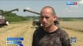 «Работаем с рациями. Если поступает сигнал об угрозе, останавливаем технику, покидаем транспорт»