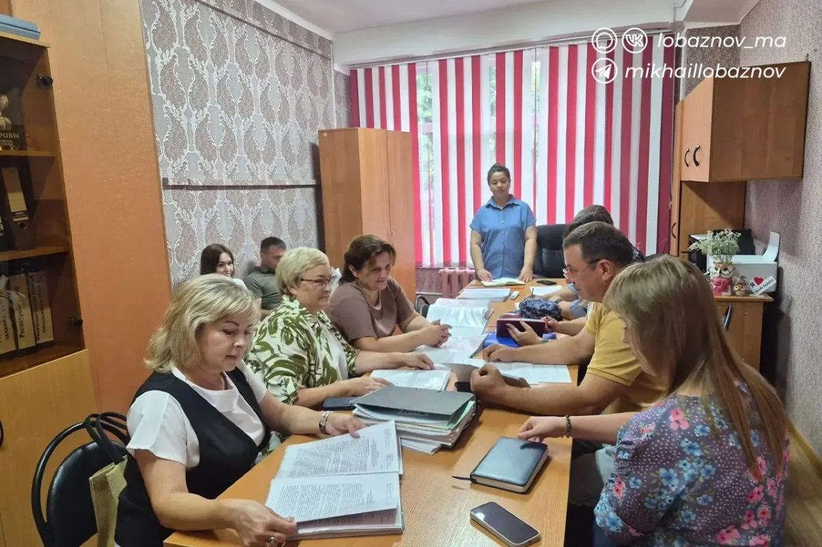 Михаил Лобазнов: В округе завершилась проверка готовности 136 образовательных учреждений к новому учебному году Михаил Лобазнов: В округе завершилась проверка готовности 136 образовательных учреждений к новому учебному году