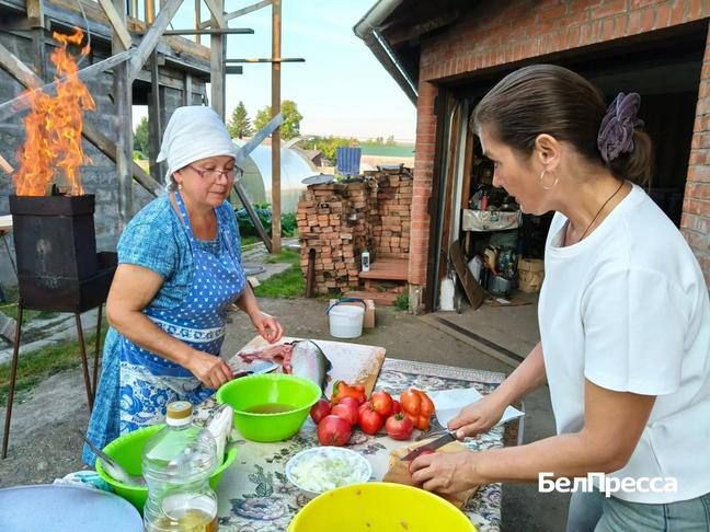 Горы учат доброте: путешествие в сердце Сибири Горы учат доброте: путешествие в сердце Сибири