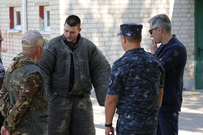 Представитель Общественного совета посетил Центр кинологической службы УМВД России по Белгородской области Представитель Общественного совета посетил Центр кинологической службы УМВД России по Белгородской области