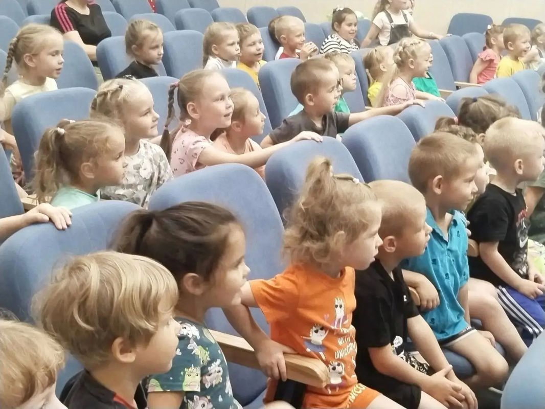 Летние каникулы в Белгородском театре кукол подошли к концу Летние каникулы в Белгородском театре кукол подошли к концу