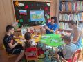 В День государственного флага посетители детской библиотеки имени А.А. Лиханова стали участниками интерактивной программы