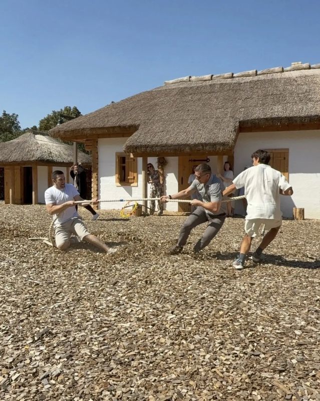 Продолжаем наше путешествие во времени в рамках проекта «История Белгородчины»! Продолжаем наше путешествие во времени в рамках проекта «История Белгородчины»!