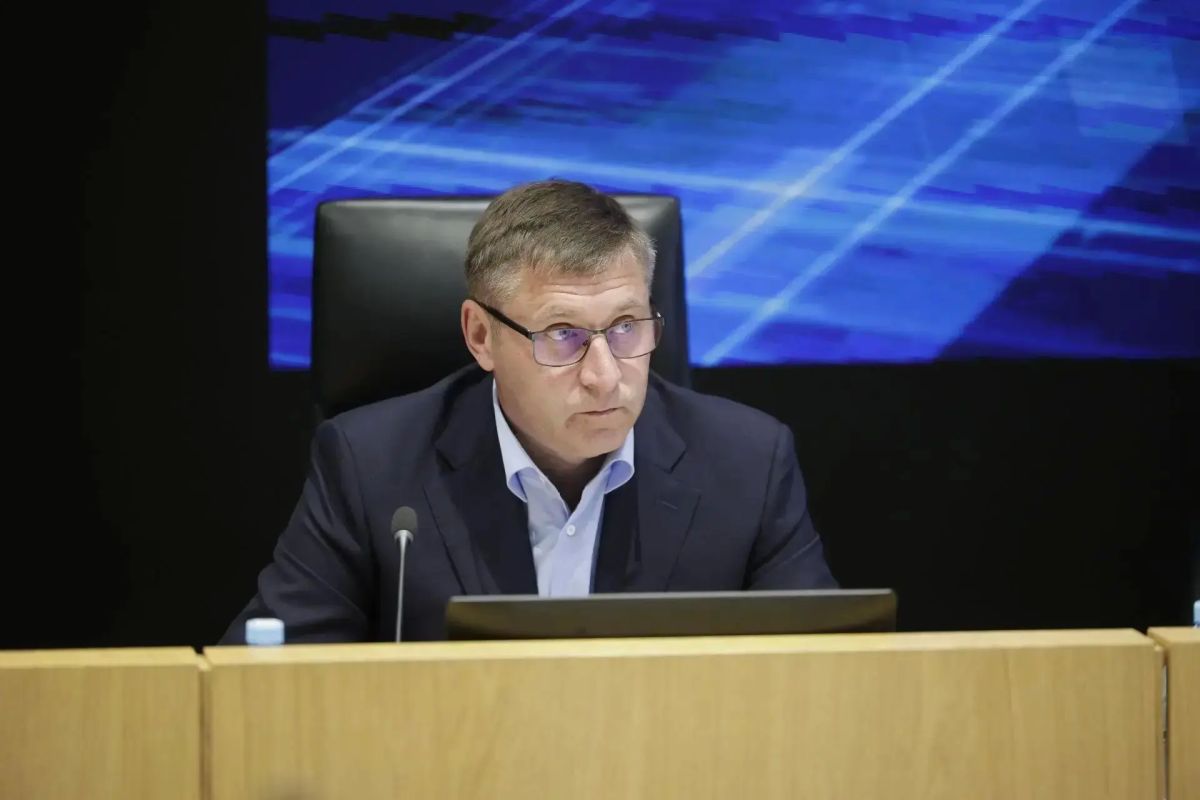 Александр Шуваев: очное обучение в школах – в приоритете, так школьники лучше усваивают программу
