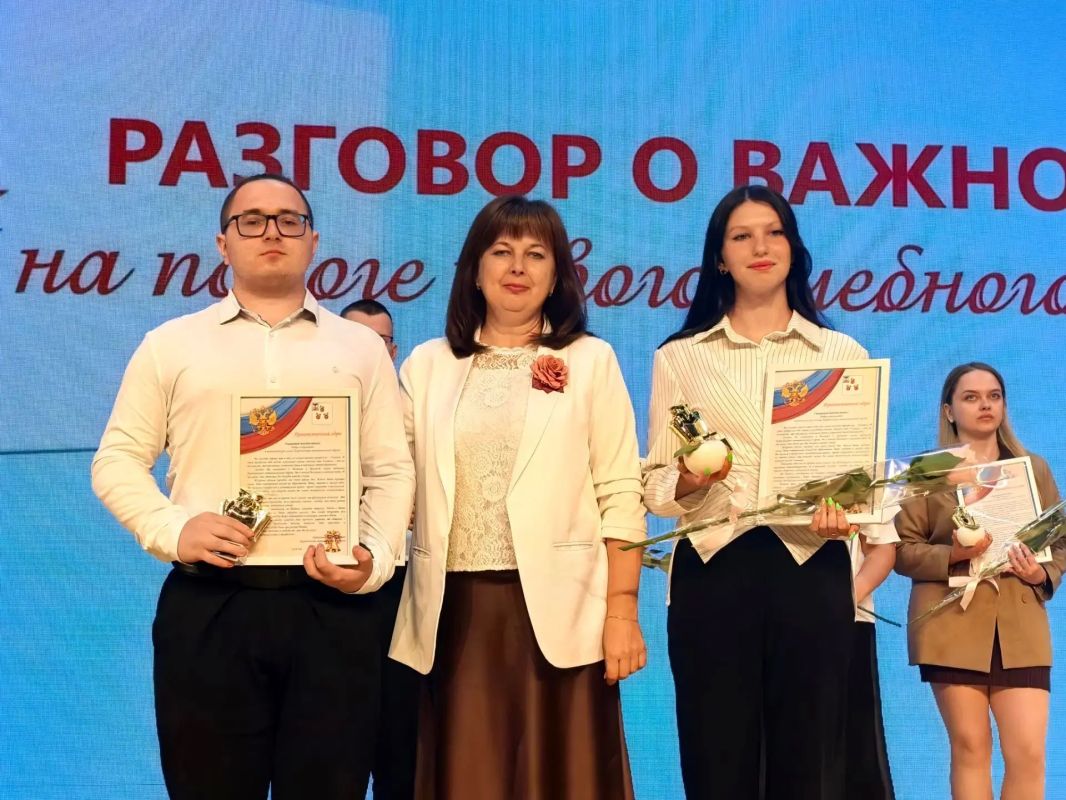 Николай Нестеров: Сегодня с особым удовольствием принял участие в муниципальном августовском педагогическом форуме Николай Нестеров: Сегодня с особым удовольствием принял участие в муниципальном августовском педагогическом форуме