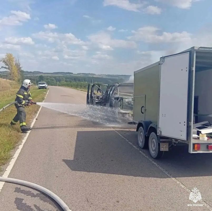 Пикап сгорел на дороге в Белгородской области – пострадали водитель и пассажир Пикап сгорел на дороге в Белгородской области – пострадали водитель и пассажир