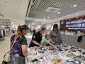 В преддверии Дня знаний представитель Общественного совета при УМВД России по городу Белгороду помогла второкласснику приобрести школьную форму
