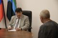 Помощь здесь и сейчас: кому и чем помогли парламентарии во время встреч в округах