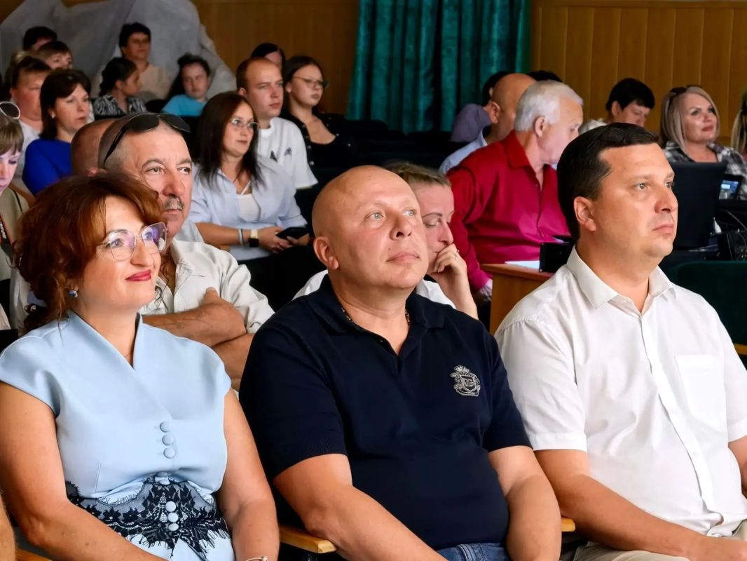 Николай Нестеров: Сегодня, в престольный праздник Успения Пресвятой Богородицы, жители Алексеевки отмечают День села! Николай Нестеров: Сегодня, в престольный праздник Успения Пресвятой Богородицы, жители Алексеевки отмечают День села!