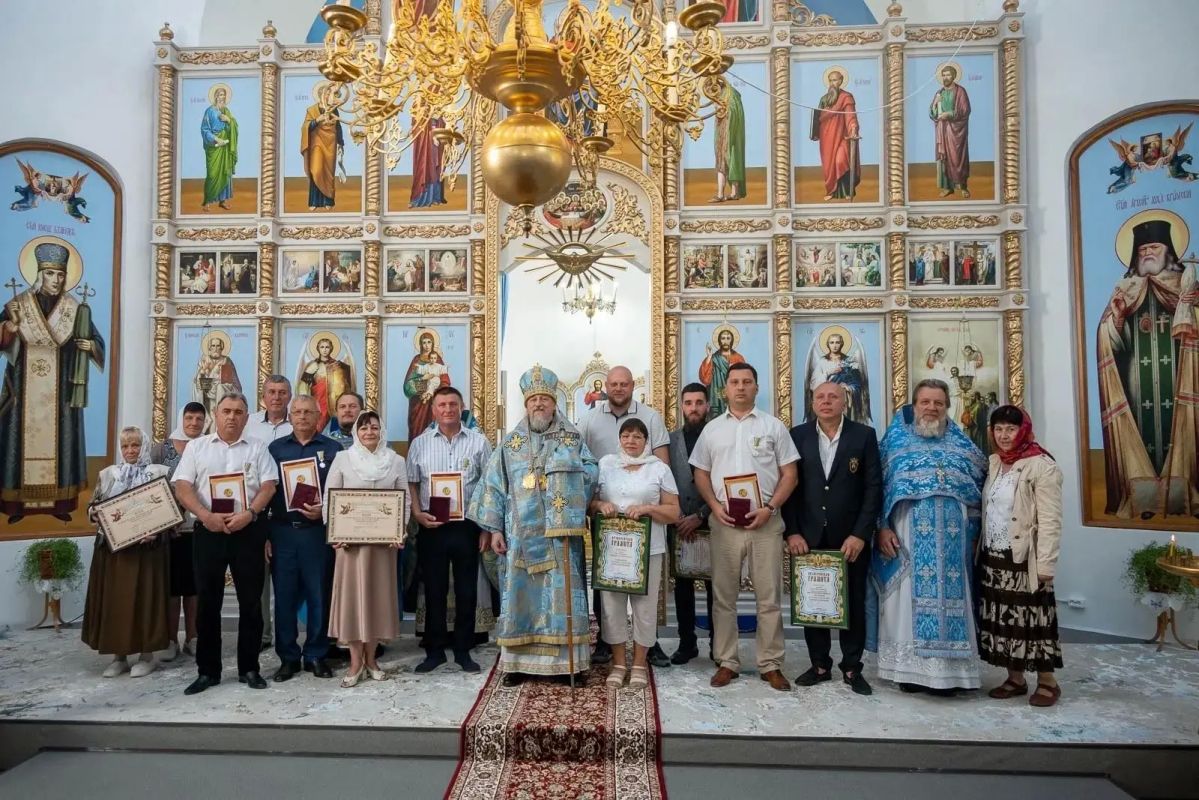 Николай Нестеров: В селе Большая Халань после масштабной реставрации вновь распахнул свои двери Успенский храм! Николай Нестеров: В селе Большая Халань после масштабной реставрации вновь распахнул свои двери Успенский храм!