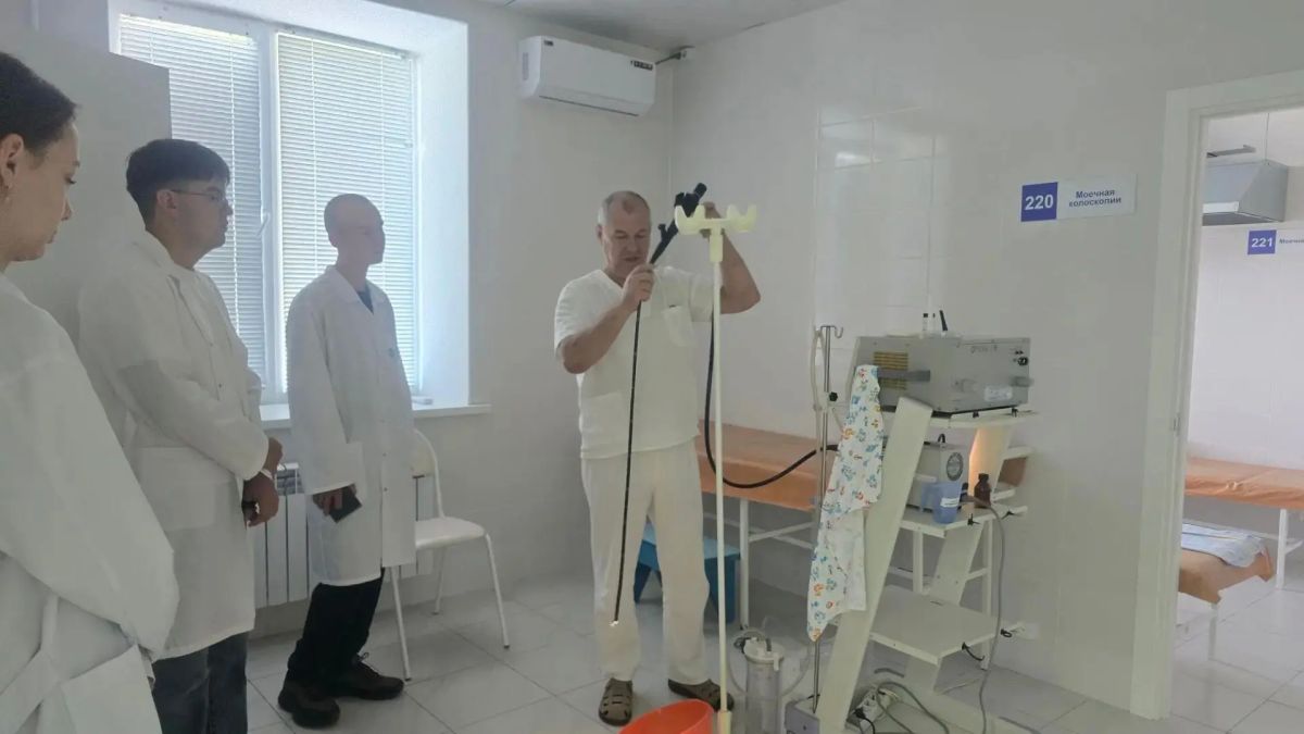 В рамках программы профильного обучения ученики медицинского класса посетили отделение лучевой диагностики ОГБУЗ «Красногвардейская центральная районная больница» В рамках программы профильного обучения ученики медицинского класса посетили отделение лучевой диагностики ОГБУЗ «Красногвардейская центральная районная больница»