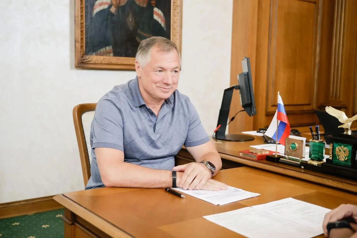 Александр Шуваев и Марат Хуснуллин обсудили подготовку Белгородской области к отопительному сезону Александр Шуваев и Марат Хуснуллин обсудили подготовку Белгородской области к отопительному сезону