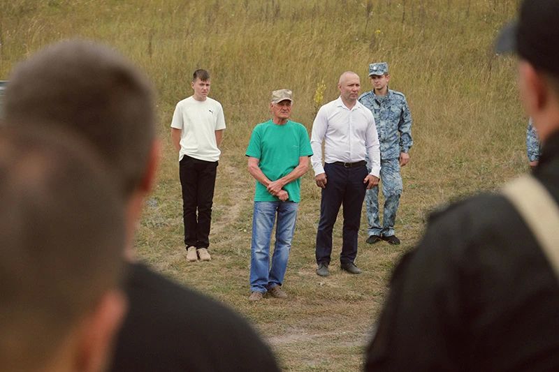 В Старом Осколе прошли соревнования по стрельбе, посвященные памяти павшего при исполнении служебного долга сотрудника полиции Александра Монакова В Старом Осколе прошли соревнования по стрельбе, посвященные памяти павшего при исполнении служебного долга сотрудника полиции Александра Монакова