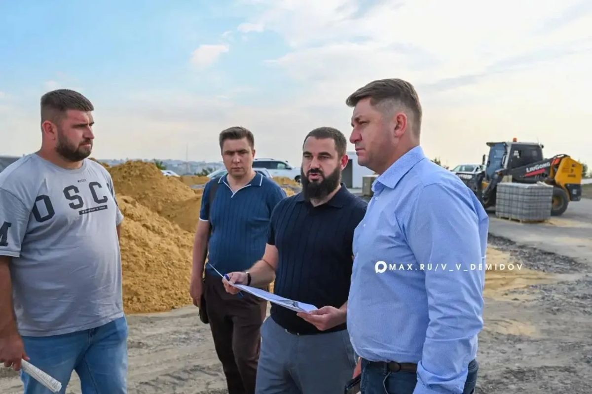 На Меловой горе завершается благоустройство территории у нового храма Всемилостивого Спаса На Меловой горе завершается благоустройство территории у нового храма Всемилостивого Спаса