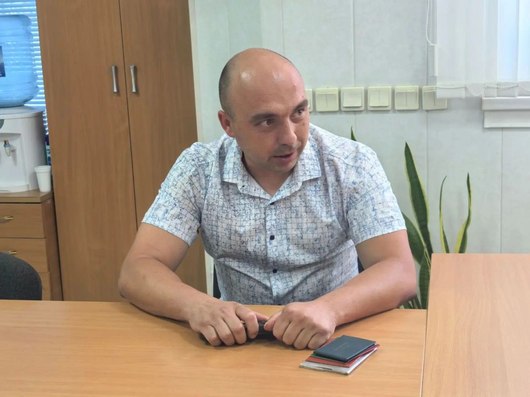 Алексей Дыбов: Провёл приём граждан по личным вопросам Алексей Дыбов: Провёл приём граждан по личным вопросам
