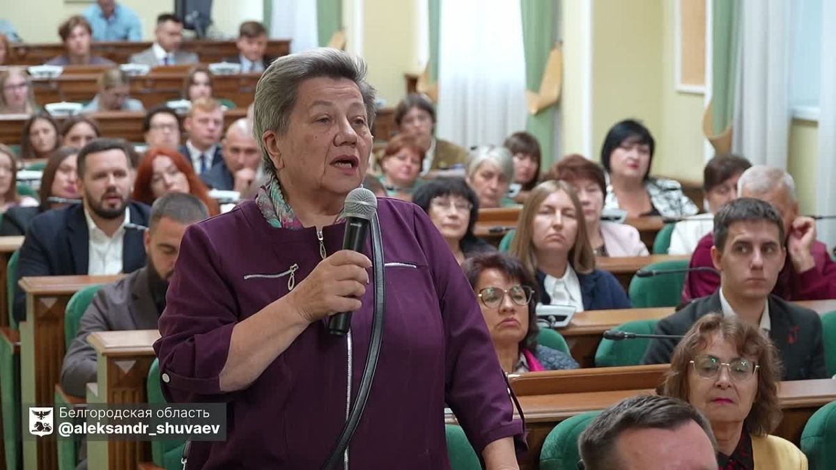 В Белгороде прошла встреча врио губернатора Белгородской области Александра Шуваева с активом города