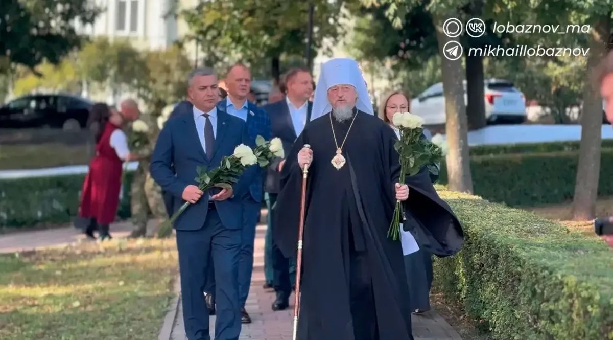 Михаил Лобазнов: В этот светлый день мы чтим память святого благоверного князя Александра Невского – небесного заступника и покровителя Старого Оскола Михаил Лобазнов: В этот светлый день мы чтим память святого благоверного князя Александра Невского – небесного заступника и покровителя Старого Оскола