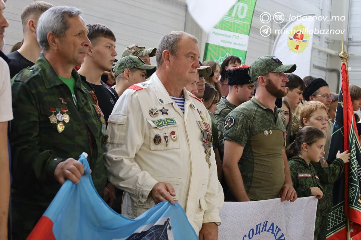 Михаил Лобазнов: В Старом Осколе на базе спортивной школы олимпийского резерва «Золотые перчатки» состоялся ежегодный IV Военно-патриотический спортивный православный фестиваль «Во славу Святого Белогорья», посвящённый Дню... Михаил Лобазнов: В Старом Осколе на базе спортивной школы олимпийского резерва «Золотые перчатки» состоялся ежегодный IV Военно-патриотический спортивный православный фестиваль «Во славу Святого Белогорья», посвящённый Дню...
