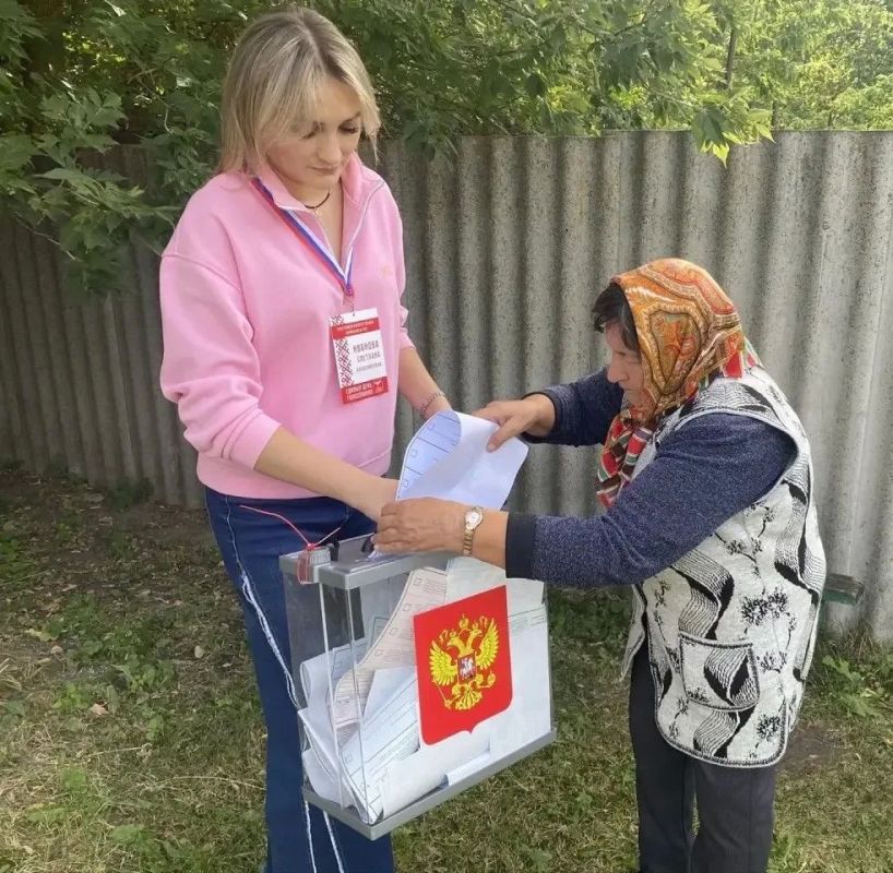 Дорогие друзья, завершается первый день досрочного голосования на выборах в Белгородской области Дорогие друзья, завершается первый день досрочного голосования на выборах в Белгородской области