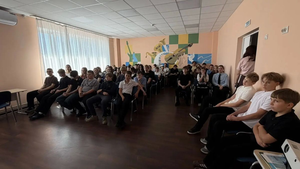 Татьяна Круглякова: В школах округа возобновились профилактические встречи Татьяна Круглякова: В школах округа возобновились профилактические встречи