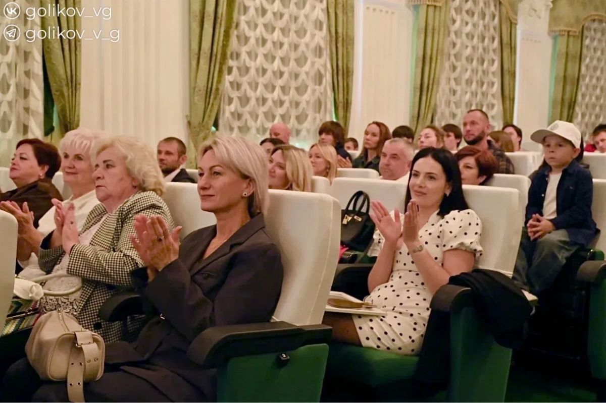 Василий Голиков: Подведены итоги ландшафтной выставки «Губкин – город-сад» Василий Голиков: Подведены итоги ландшафтной выставки «Губкин – город-сад»