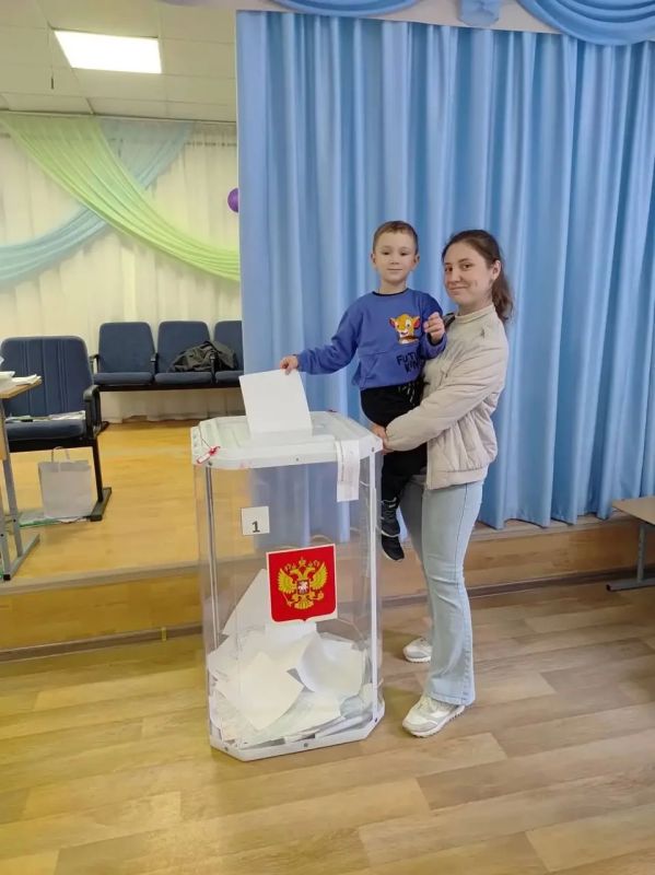 В приграничье Белгородской области подходит к концу второй день досрочного голосования В приграничье Белгородской области подходит к концу второй день досрочного голосования