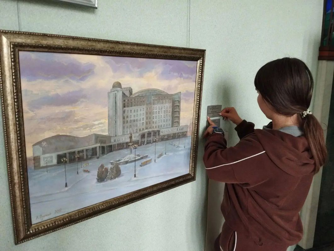 В Белгородском художественном музее состоялась встреча клуба «Вдохновение», который работает в рамках программы «Активное долголетие» В Белгородском художественном музее состоялась встреча клуба «Вдохновение», который работает в рамках программы «Активное долголетие»