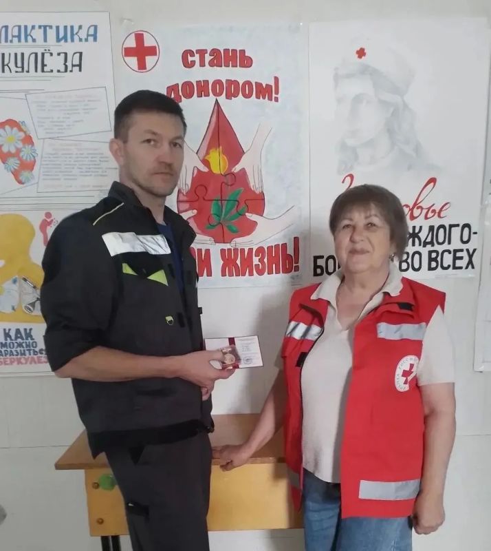 В Ракитянском округе живёт немало людей, которые систематически сдают кровь и её компоненты, спасая жизни и здоровье незнакомых им людей