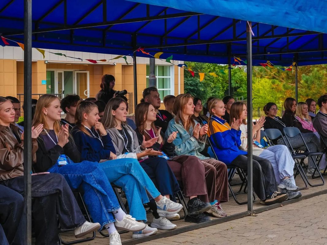 Молодёжный форум «Чайка» стартовал в Красногвардейском округе Молодёжный форум «Чайка» стартовал в Красногвардейском округе