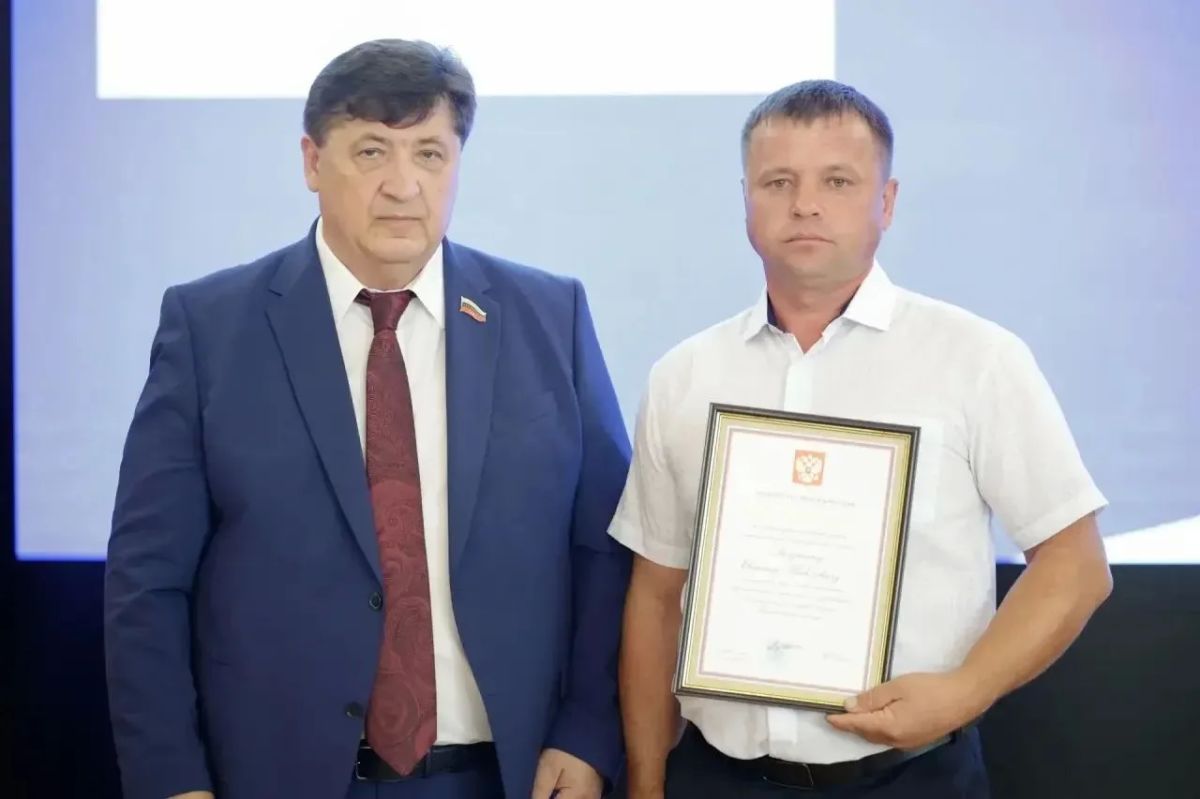 После ракетного обстрела плотины Белгородского водохранилища они спасали территории от затопления После ракетного обстрела плотины Белгородского водохранилища они спасали территории от затопления