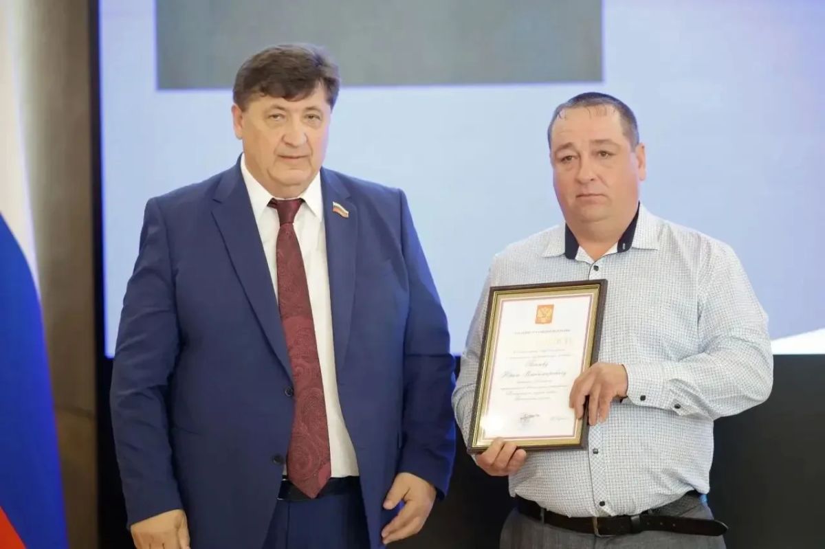 После ракетного обстрела плотины Белгородского водохранилища они спасали территории от затопления После ракетного обстрела плотины Белгородского водохранилища они спасали территории от затопления