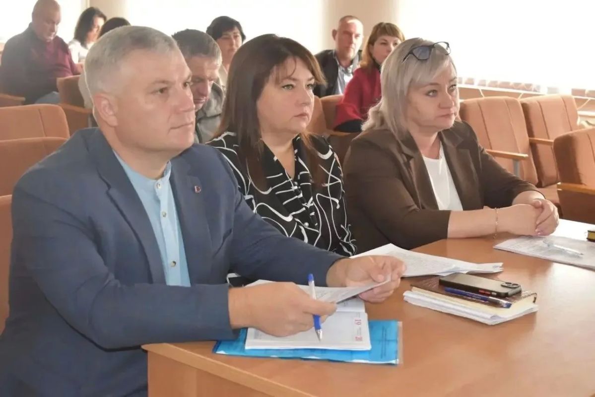 В Ракитянском округе состоялось заседание Совета по защите традиционных российских духовно-нравственных ценностей, культуры и исторической памяти В Ракитянском округе состоялось заседание Совета по защите традиционных российских духовно-нравственных ценностей, культуры и исторической памяти