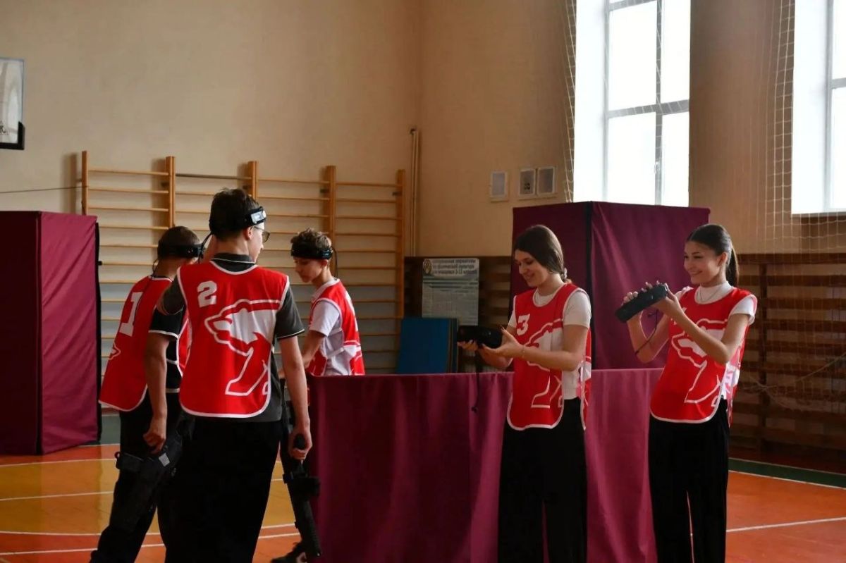 Владимир Переверзев: На базе Борисовской средней общеобразовательной школы № 2 состоялся третий этап муниципального чемпионата по лазерному бою «Код Победы» Владимир Переверзев: На базе Борисовской средней общеобразовательной школы № 2 состоялся третий этап муниципального чемпионата по лазерному бою «Код Победы»