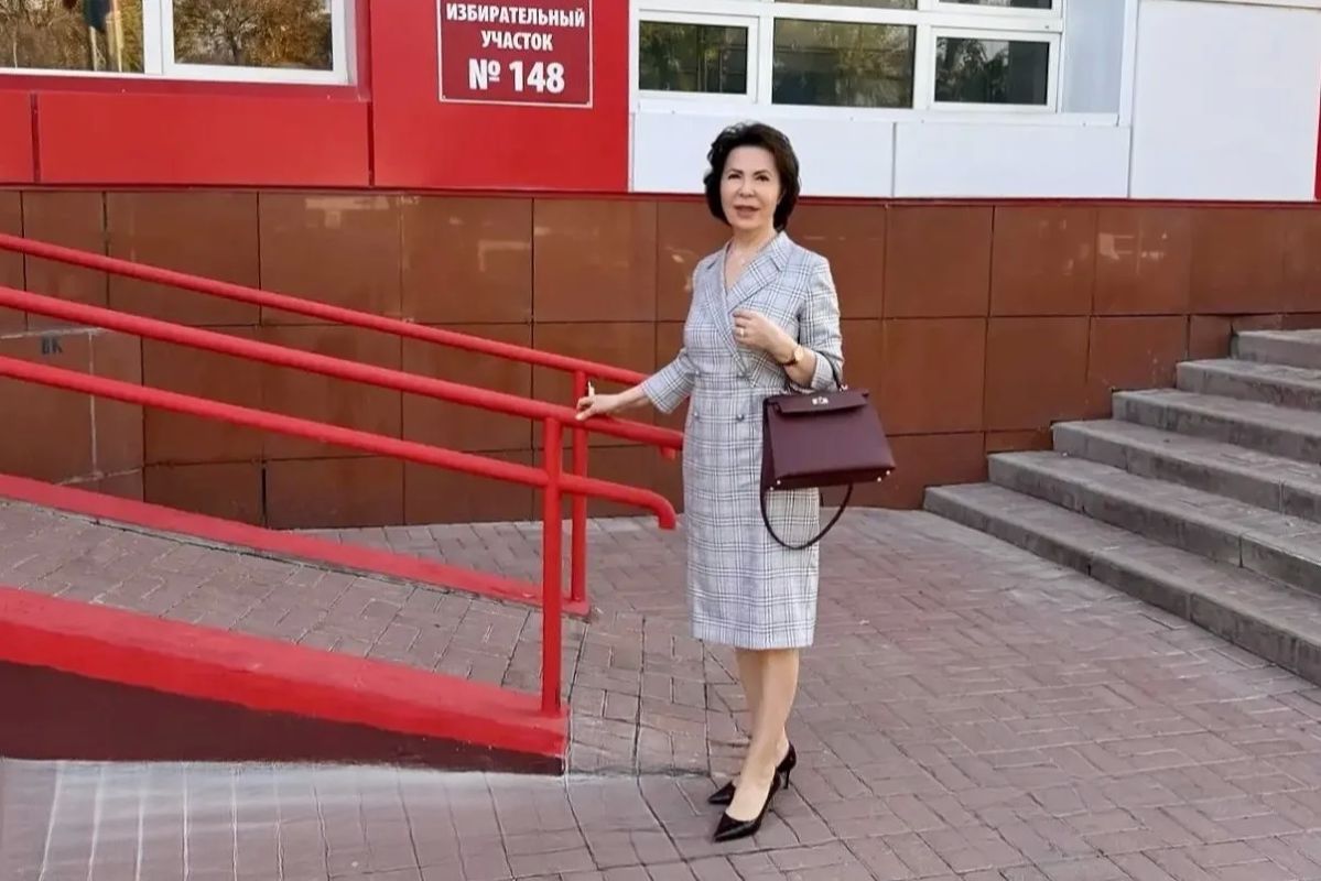 Важен каждый голос: депутаты областной Думы активно принимают участие в трёхдневном голосовании Важен каждый голос: депутаты областной Думы активно принимают участие в трёхдневном голосовании