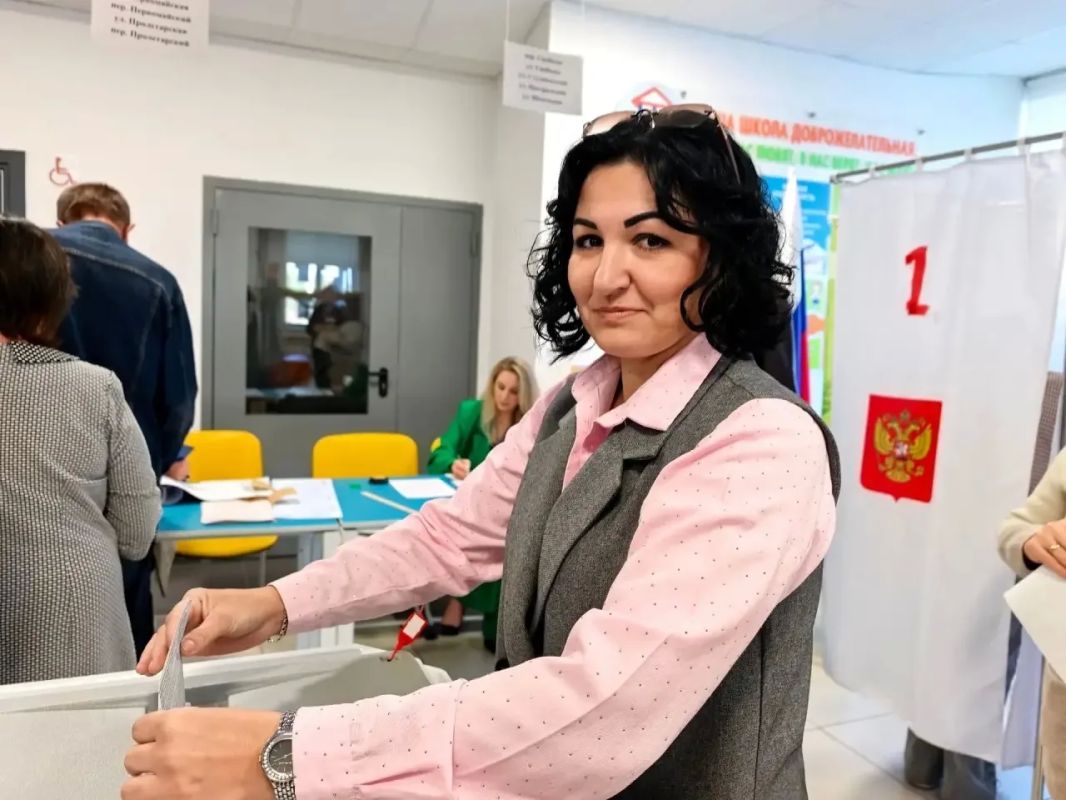 Стартовало голосование!. Сегодня начинается важное событие для нашего региона и всей страны: мы отдаём свои голоса на выборах Губернатора Белгородской области и депутатов Государственной Думы Федерального Собрания Российской... Стартовало голосование!. Сегодня начинается важное событие для нашего региона и всей страны: мы отдаём свои голоса на выборах Губернатора Белгородской области и депутатов Государственной Думы Федерального Собрания Российской...