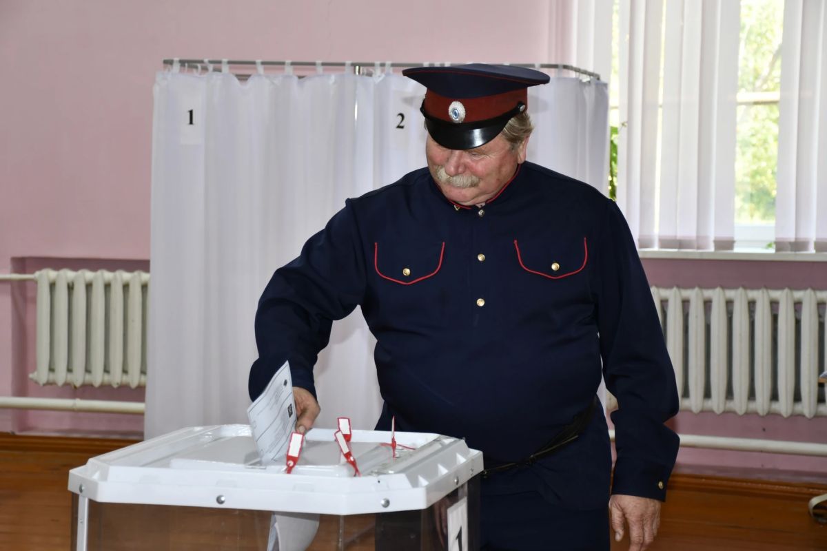 Выборы идут полным ходом!. По всему Красногвардейскому муниципальному округу открыты избирательные участки — голосование проходит активно Выборы идут полным ходом!. По всему Красногвардейскому муниципальному округу открыты избирательные участки — голосование проходит активно