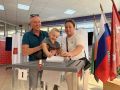 Выборы — дело семейное!. На избирательные участки Белгородской области приходят целыми семьями — в доброй, по-домашнему тёплой атмосфере