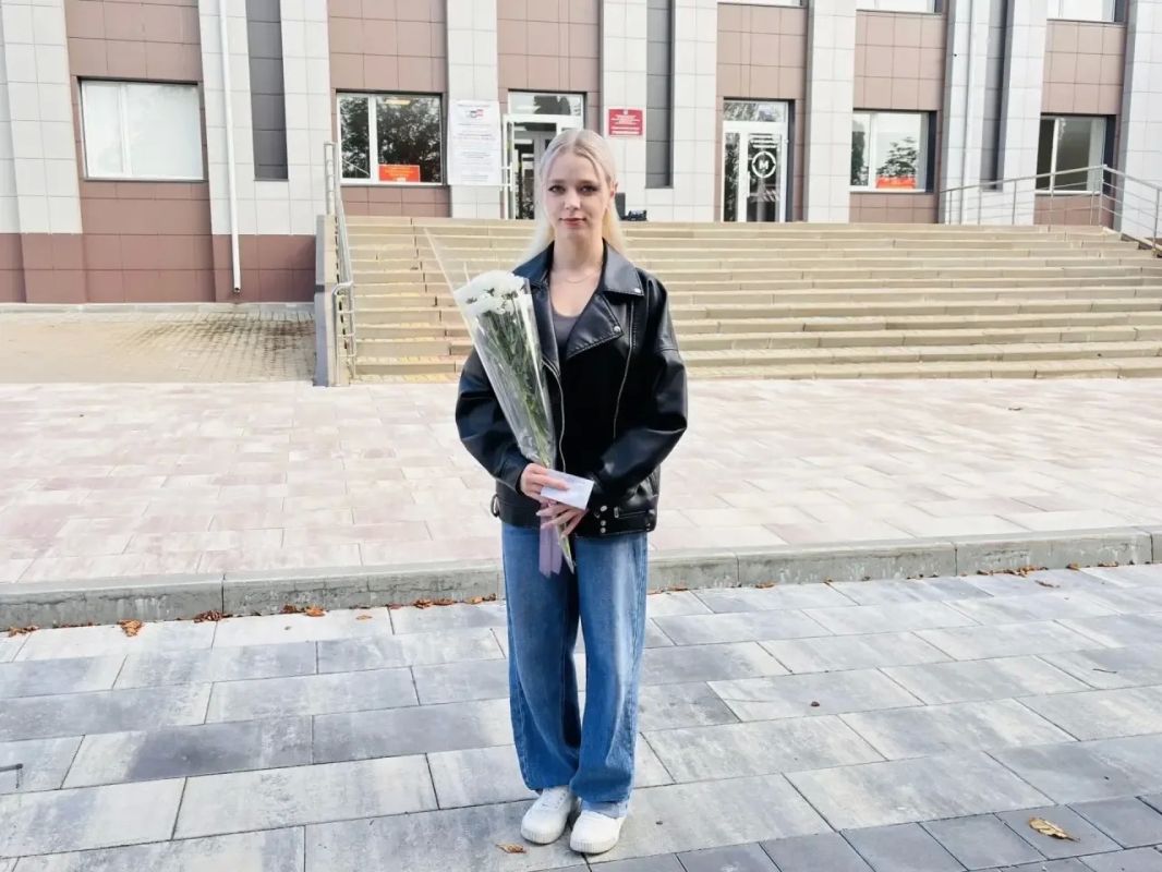 Сегодня особенный день для жительницы нашего округа Дарьи Кныш Сегодня особенный день для жительницы нашего округа Дарьи Кныш