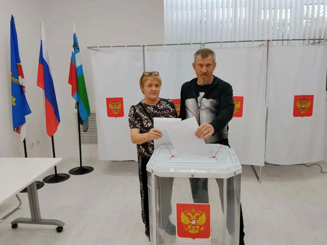 Сегодня завершается голосование по выборам депутатов Государственной Думы и губернатора Белгородской области Сегодня завершается голосование по выборам депутатов Государственной Думы и губернатора Белгородской области