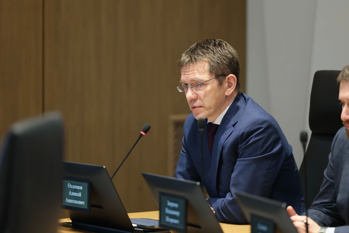 Александр Шуваев: Сегодня провёл рабочее совещание с правительством региона Александр Шуваев: Сегодня провёл рабочее совещание с правительством региона