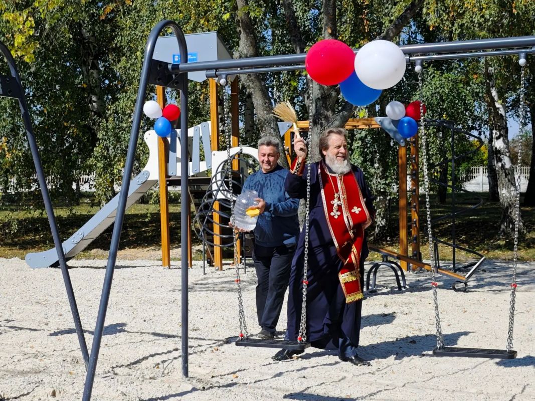 Николай Нестеров: В санатории «Дубравушка» состоялось открытие новой детской игровой площадки «Территория радости»! Николай Нестеров: В санатории «Дубравушка» состоялось открытие новой детской игровой площадки «Территория радости»!