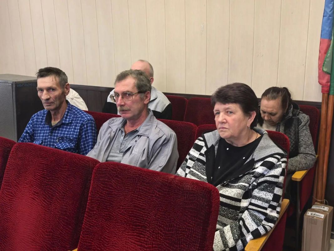 Алексей Дыбов: Провёл приём граждан по личным вопросам на Рождественской территории Алексей Дыбов: Провёл приём граждан по личным вопросам на Рождественской территории