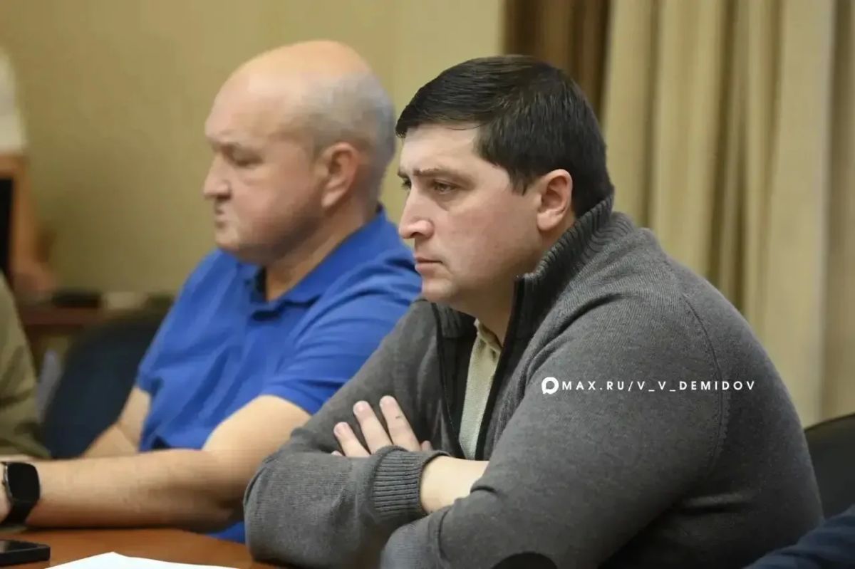 Валентин Демидов: Сегодня в Белгороде работаем с коллегами из Нижнекамска Валентин Демидов: Сегодня в Белгороде работаем с коллегами из Нижнекамска