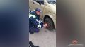 В Шебекино автоинспекторы пришли на помощь автомобилистке