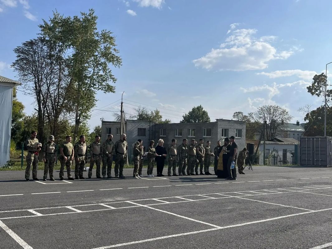 В нашем регионе большое внимание уделяется патриотическому воспитанию В нашем регионе большое внимание уделяется патриотическому воспитанию