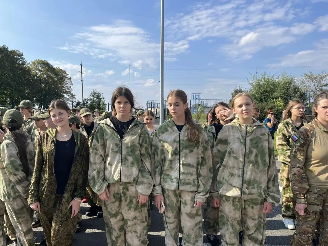 В нашем регионе большое внимание уделяется патриотическому воспитанию В нашем регионе большое внимание уделяется патриотическому воспитанию