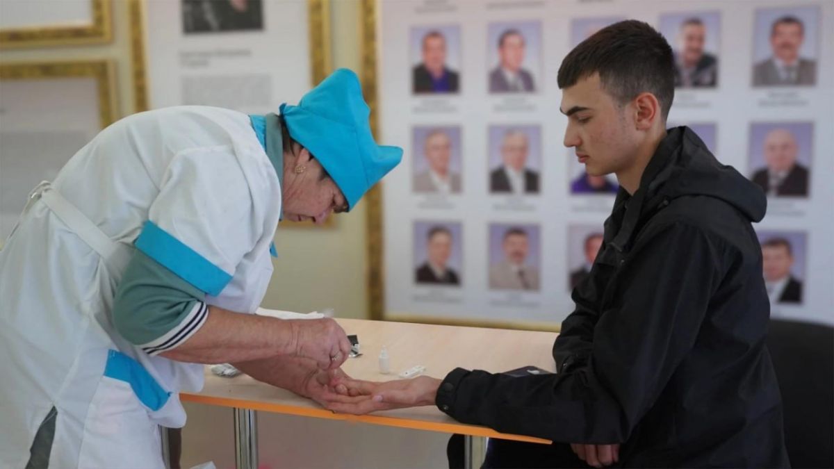 Подарить шанс на жизнь. В СТИ НИТУ «МИСИС» прошла встреча со специалистом Белгородского регионального отделения Всероссийского Красного Креста Ниной Солодовниковой и председателем местного отделения Любовью Бурцевой Подарить шанс на жизнь. В СТИ НИТУ «МИСИС» прошла встреча со специалистом Белгородского регионального отделения Всероссийского Красного Креста Ниной Солодовниковой и председателем местного отделения Любовью Бурцевой