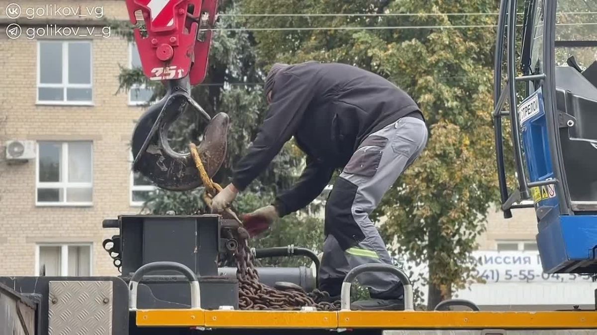 Возле губкинских школ установили укрытия для родителей